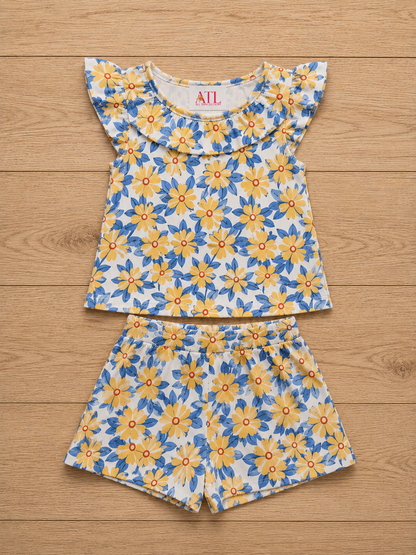 Golden Daisy Duo