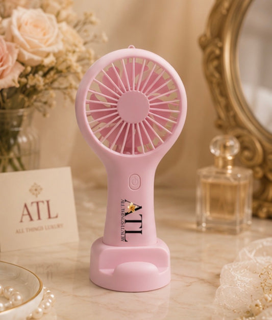 It Girl Fan